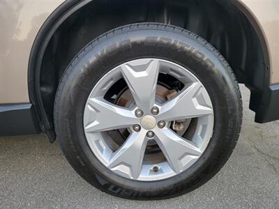 2015 Subaru Forester 2.5i   - Photo 23 - Santa Ana, CA 92703