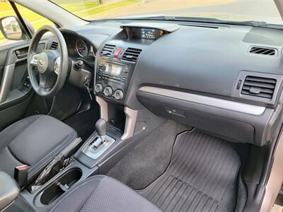 2015 Subaru Forester 2.5i   - Photo 18 - Santa Ana, CA 92703