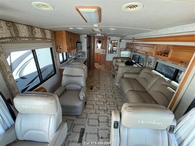 2006 Winnebago Itasca Meridian   - Photo 4 - Burbank, CA 91502