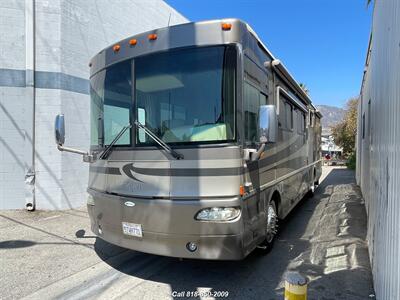 2006 Winnebago Itasca Meridian   - Photo 2 - Burbank, CA 91502