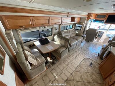 2006 Winnebago Itasca Meridian   - Photo 8 - Burbank, CA 91502