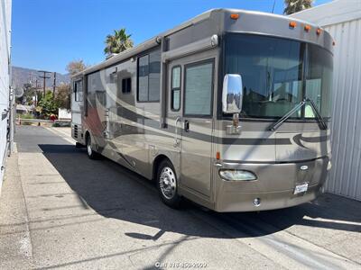 2006 Winnebago Itasca Meridian   - Photo 1 - Burbank, CA 91502