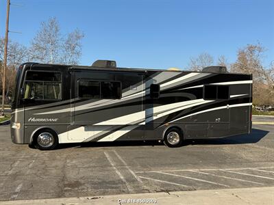 2011 Four Winds Hurricane 31D   - Photo 6 - Burbank, CA 91502