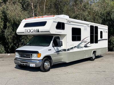 2006 Fleetwood Tioga 31M   - Photo 4 - Burbank, CA 91502