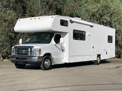 2010 Coachmen Freelander 32BH   - Photo 4 - Burbank, CA 91502