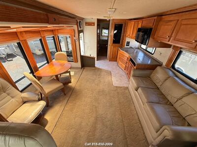 2006 Gulf Stream Sun Voyager 8379   - Photo 15 - Burbank, CA 91502