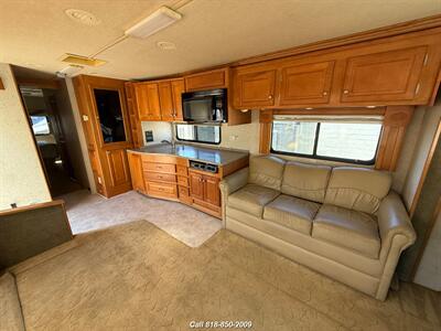 2006 Gulf Stream Sun Voyager 8379   - Photo 17 - Burbank, CA 91502