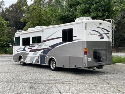 2003 Tiffin Phaeton   - Photo 6 - Burbank, CA 91502