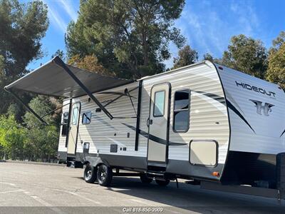 2019 Keystone Hideout 24LHSWE   - Photo 7 - Burbank, CA 91502