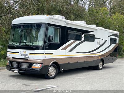 2010 Bounder 35 S   - Photo 7 - Burbank, CA 91502