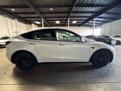 2022 Tesla Model Y Performance   - Photo 8 - Orange, CA 92867