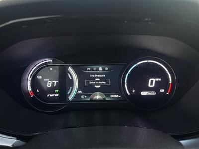2022 Kia Niro EV EX   - Photo 8 - Stanton, CA 90680