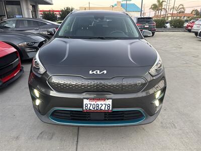 2022 Kia Niro EV EX   - Photo 2 - Stanton, CA 90680