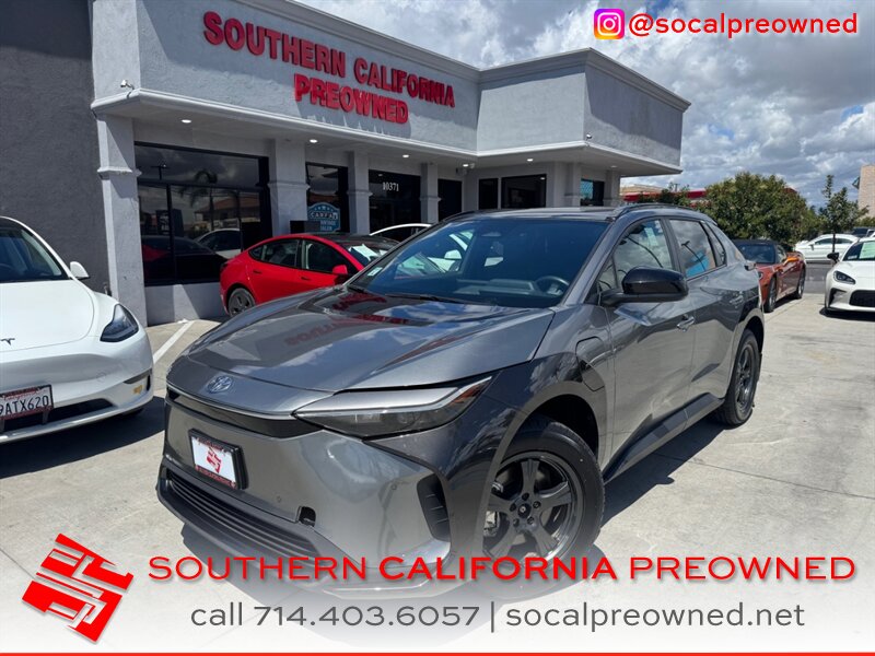 2024 Toyota bZ4X XLE   - Photo 1 - Stanton, CA 90680