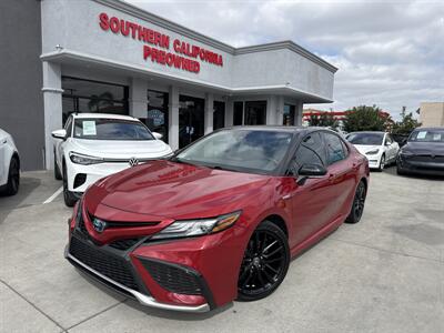 2021 Toyota Camry Hybrid XSE Sedan
