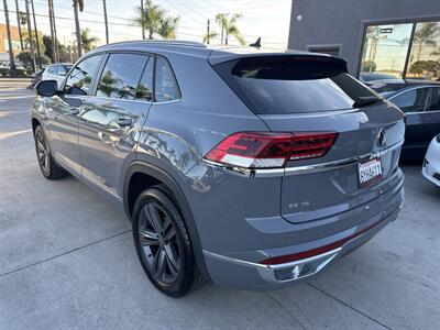2021 Volkswagen Atlas Cross Sport V6 SE R-Line - Photo 6 - Stanton, CA 90680
