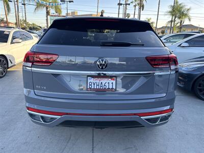 2021 Volkswagen Atlas Cross Sport V6 SE R-Line - Photo 5 - Stanton, CA 90680