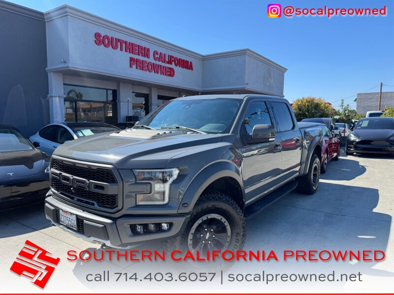2018 Ford F-150 Raptor   - Photo 1 - Stanton, CA 90680