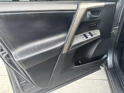 2015 Toyota RAV4 Limited   - Photo 7 - Stanton, CA 90680