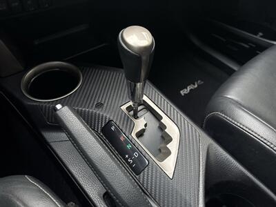 2015 Toyota RAV4 Limited   - Photo 11 - Stanton, CA 90680