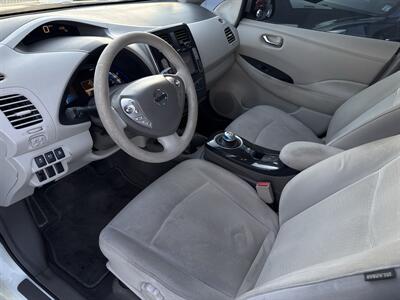 2012 Nissan LEAF SV   - Photo 8 - Stanton, CA 90680
