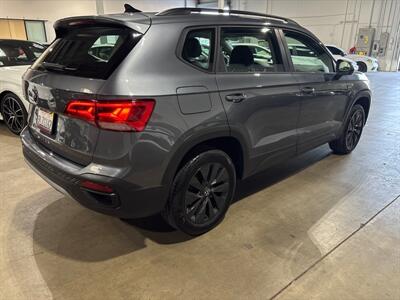 2024 Volkswagen Taos S   - Photo 8 - Orange, CA 92867