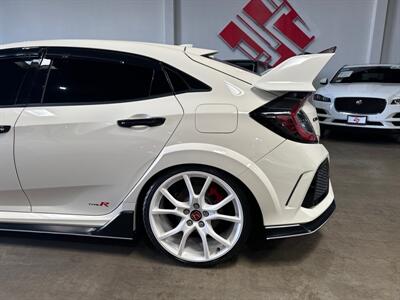 2017 Honda Civic Type R Touring   - Photo 8 - Orange, CA 92867