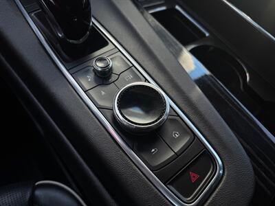 2021 Cadillac Escalade ESV Sport   - Photo 19 - Stanton, CA 90680