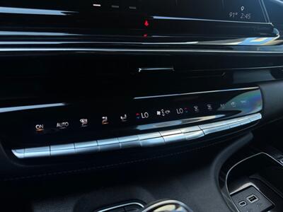 2021 Cadillac Escalade ESV Sport   - Photo 17 - Stanton, CA 90680