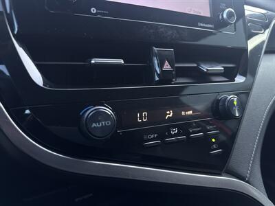 2021 Toyota Camry SE - Photo 14 - Stanton, CA 90680