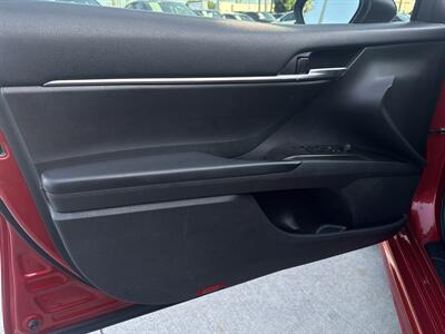 2021 Toyota Camry SE - Photo 7 - Stanton, CA 90680