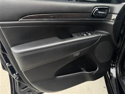 2019 Jeep Grand Cherokee Overland   - Photo 7 - Stanton, CA 90680