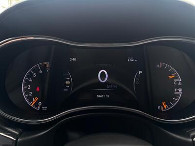 2019 Jeep Grand Cherokee Overland   - Photo 12 - Stanton, CA 90680