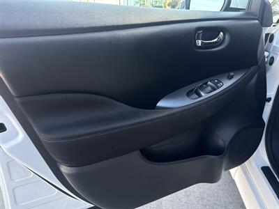 2021 Nissan LEAF S - Photo 7 - Stanton, CA 90680