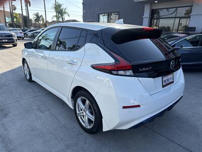 2021 Nissan LEAF S - Photo 6 - Stanton, CA 90680