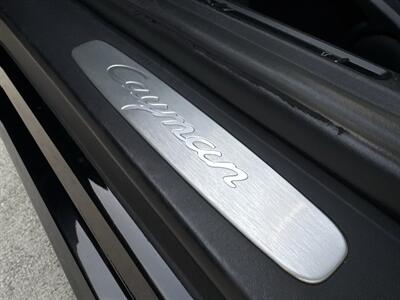 2018 Porsche 718 Cayman - Photo 8 - Stanton, CA 90680