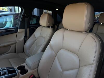 2018 Porsche Macan - Photo 11 - Stanton, CA 90680