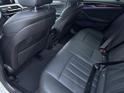 2020 BMW 530e iPerformance   - Photo 9 - Stanton, CA 90680