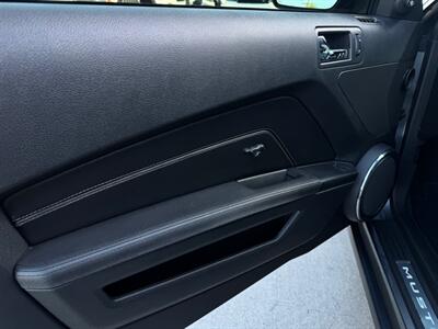 2010 Ford Mustang GT - Photo 9 - Stanton, CA 90680