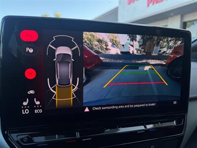 2023 Volkswagen ID.4 Pro - Photo 17 - Stanton, CA 90680