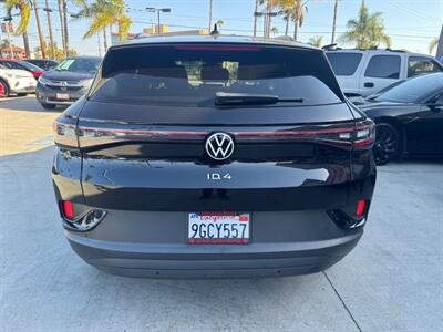 2023 Volkswagen ID.4 Pro - Photo 5 - Stanton, CA 90680