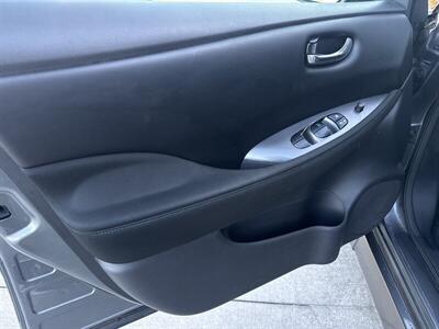 2024 Nissan LEAF S - Photo 7 - Stanton, CA 90680