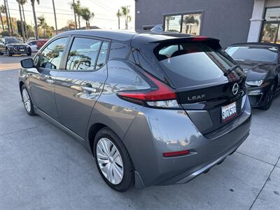 2024 Nissan LEAF S - Photo 6 - Stanton, CA 90680