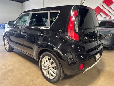 2019 Kia Soul +   - Photo 4 - Orange, CA 92867