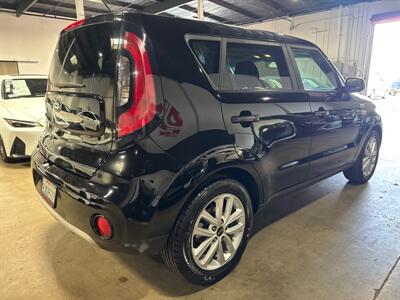 2019 Kia Soul +   - Photo 6 - Orange, CA 92867