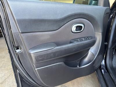 2019 Kia Soul +   - Photo 7 - Orange, CA 92867