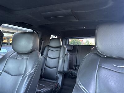 2018 Cadillac Escalade Platinum   - Photo 12 - Stanton, CA 90680
