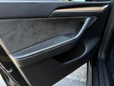 2023 Tesla Model Y Performance   - Photo 7 - Stanton, CA 90680