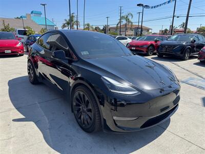 2023 Tesla Model Y Performance   - Photo 3 - Stanton, CA 90680