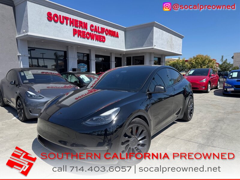 2023 Tesla Model Y Performance   - Photo 1 - Stanton, CA 90680